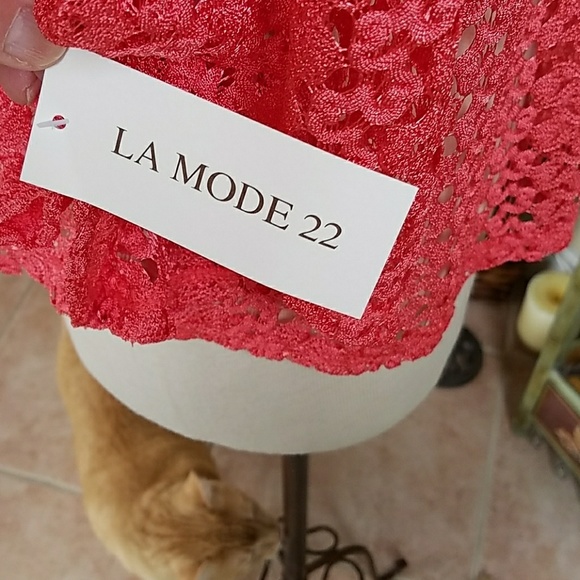 SUMMER CORAL COVER Up NWT - Picture 4 of 4